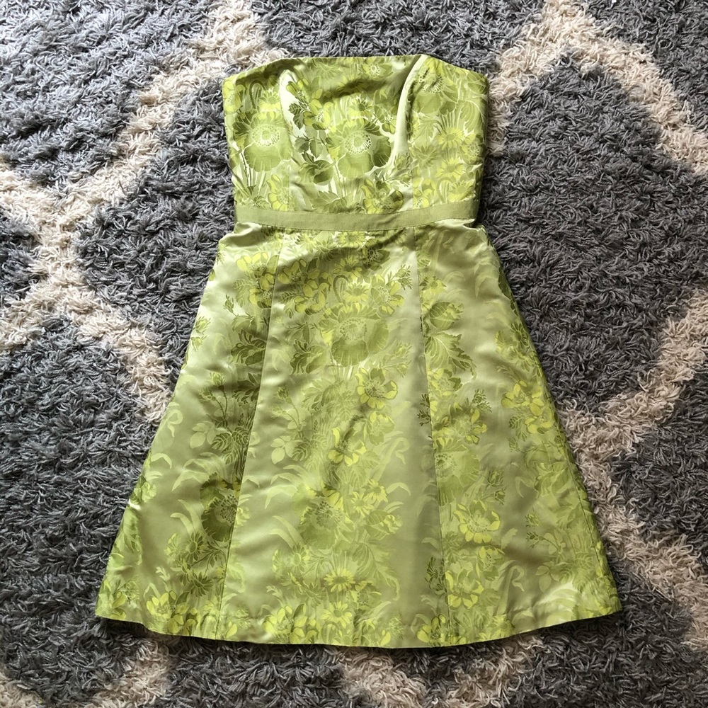 Ann Taylor Strapless Sateen Lime Floral Dress sz 4